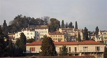 Nocleg ze śniadaniem Santa Lucia & Smeraldo 3*