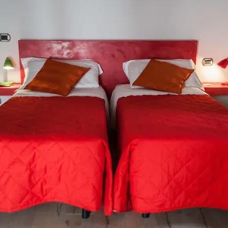 Santa Lucia B&B 베르가모