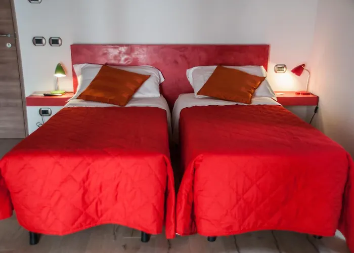 Santa Lucia & Smeraldo Bed and Breakfast Μπέργκαμο